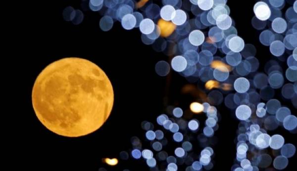 Tελικά θα δούμε το «σούπερ μπλε ματωμένο φεγγάρι» στην Πελοπόννησο;