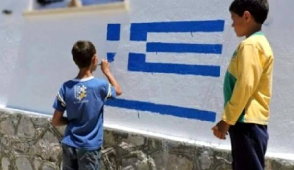 Δημογραφικό Πρόβλημα: Οι μνημονιακές Κυβερνήσεις δολοφονούν την Ελλάδα!