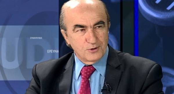 Σκαναδαλάκης: «Η Κυβέρνηση εμπαίζει τους Έλληνες του Εξωτερικού»