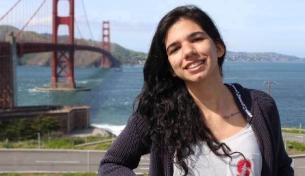 Διάνα Βουτυράκου: Η 23χρονη Μανιάτισσα βγήκε πρώτη στον κόσμο στη Ρομποτική