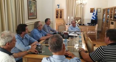 Σύσκεψη Παναγιώτη Νίκα με εκπροσώπους του Τουριστικού Οργανισμού Πελοποννήσου