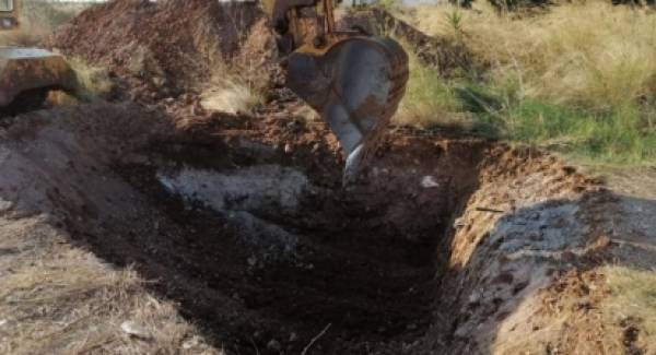 Άργος: Ξεκίνησε το σκάψιμο για τις λίρες Αγγλίας (photos)