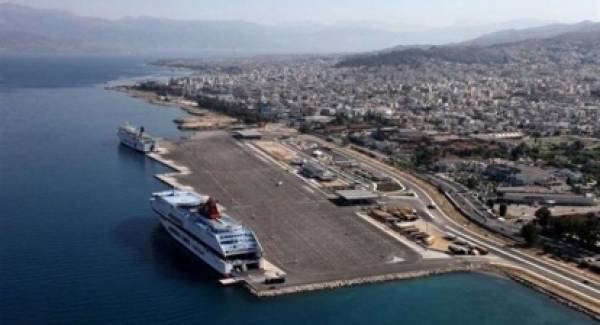 Συλλήψεις και τραυματισμός στο λιμάνι της Πάτρας