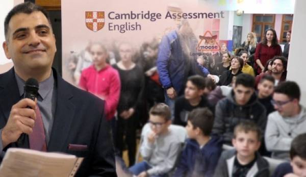 Το Cambridge γιόρτασε με το Κέντρο Moose Language Schools! (video)