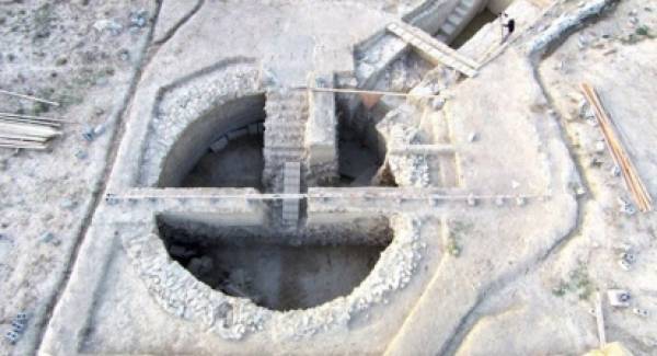 Πύλος: Βρέθηκαν ασύλητοι θολωτοί τάφοι κοντά στον Γρύπα Πολεμιστή