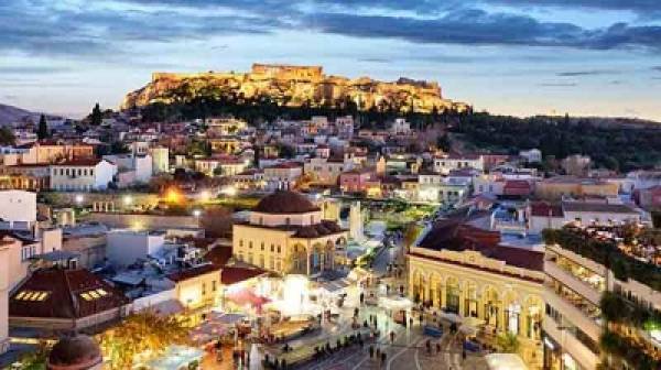 Oι πιο cool δρόμοι και πλατείες στην Αθήνα