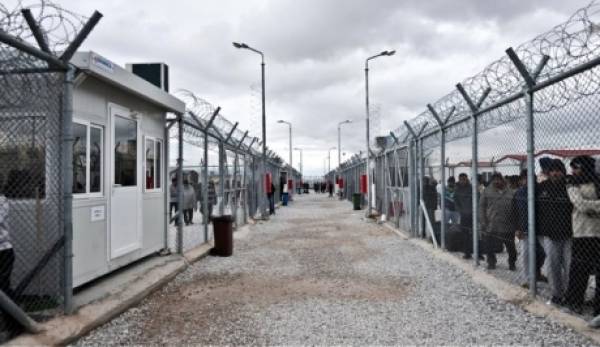 Σε Σπάρτη και Ναύπλιο σχεδιάζουν τα νέα προαναχωρησιακά κέντρα προσφύγων / μεταναστών