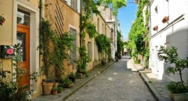 Οδός Θερμοπυλών: Το γραφικό δρομάκι του Παρισιού που τιμά την Σπάρτη!