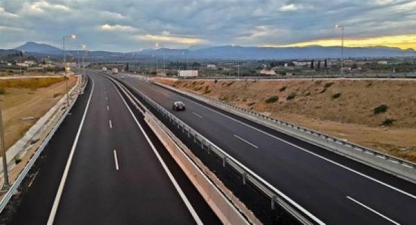 Κυκλοφοριακές ρυθμίσεις στον Αυτοκινητόδρομο Κόρινθος- Τρίπολη- Καλαμάτα /Λεύκτρο - Σπάρτη, λόγω εκτέλεσης εργασιών
