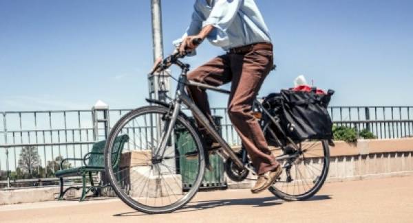 Μια ζωή… ποδήλατο για τον 35χρονο ασθενή Πακιστανό!