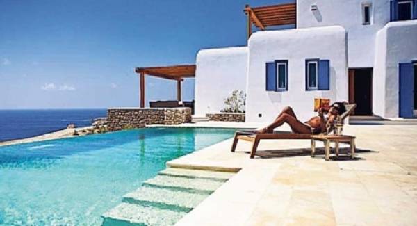 Βρετανοί ψάχνουν εξοχικές κατοικίες στην Ελλάδα! Ποιές περιοχές προτιμούν!