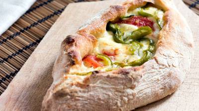 Η αποθέωση του πεϊνιρλί στο The Mafia Pizza Casual Food Bar
