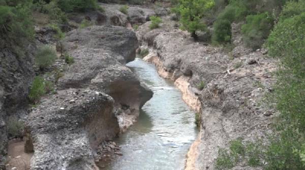Εργασίες συντήρησης και αποκατάστασης αντιπλημμυρικών στον ποταμό Ερύμανθο