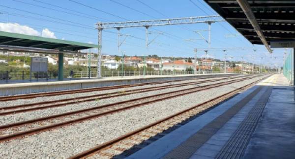 Δημοπρατούνται τα σιδηροδρομικά έργα στον Κεντρικό Σταθμό Αθηνών και Αίγιο - Ρίο