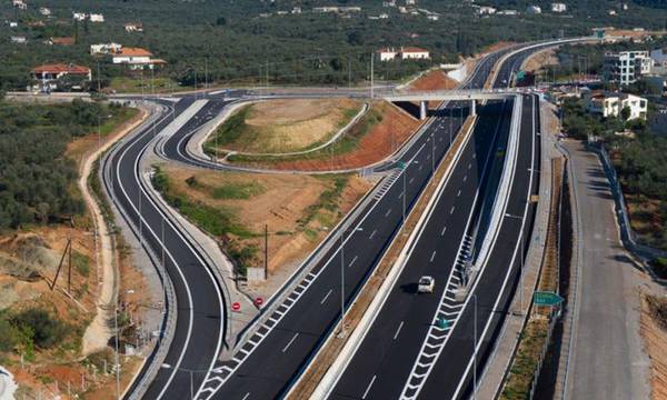 Κυκλοφοριακές ρυθμίσεις στον αυτοκινητόδρομο Κόρινθος - Τρίπολη- Καλαμάτα λόγω έργων