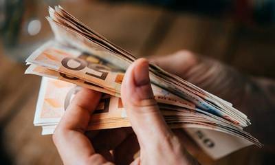 Επίδομα 534 ευρώ : Σήμερα η πληρωμή για τις αναστολές Φεβρουαρίου