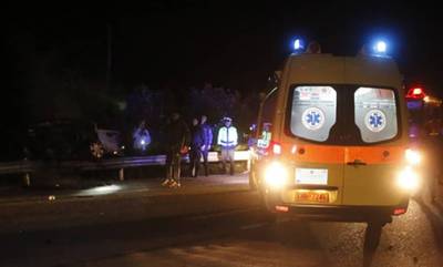 Κόρινθος: Σοβαρό τροχαίο με τέσσερις τραυματίες