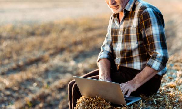 Eίσαι αγρότης; Σε ενδιαφέρει! e-ΕΦΚΑ με 10 ηλεκτρονικές υπηρεσίες