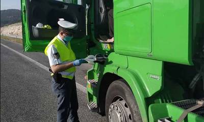 Απαγόρευση κυκλοφορίας φορτηγών άνω του 1,5 τόνου τον 15αύγουστο