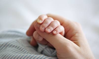 Πλάτανος Κυνουρίας: Γεννήθηκε μωρό με μαία στο σπίτι - Τελευταία φορά ήταν το 1975