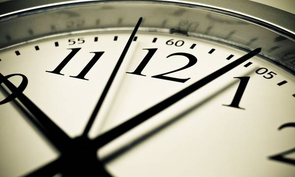 Αλλαγή ώρας 2021: Πότε γυρνάμε τα ρολόγια μας μια ώρα πίσω -  Η επίσημη ανακοίνωση του Υπουργείου