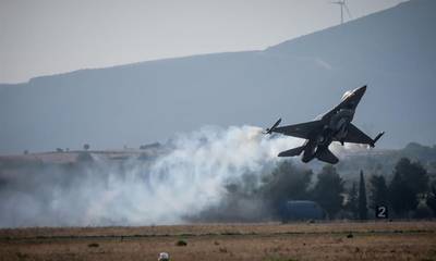 Πτώση μαχητικού F-16 στην Ανδραβίδα – Σώος ο πιλότος