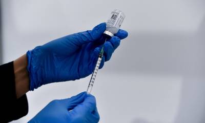 Αναλυτικές οδηγίες για την αναμνηστική δόση του εμβολίου στους πολίτες