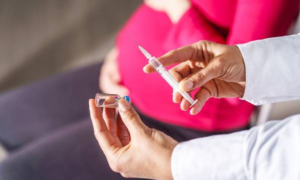 Κορονοϊός: Εγκυμοσύνη και εμβόλια - Τηλεφωνική γραμμή ενημέρωσης