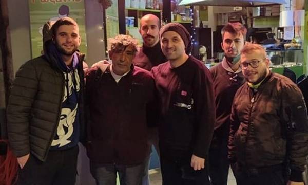 Νεαροί στην Κρήτη πλήρωσαν ξενοδοχείο για να μείνει ένας άστεγος