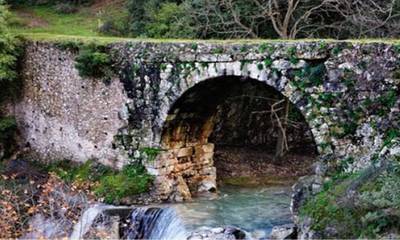 Το ελληνιστικό γεφύρι Ξηροκαμπίου Σπάρτης στο Ημερολόγιο της Μεσιτικής ΔΙΚΛΙΣ