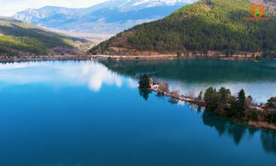 Λίμνη Δόξα: Ένα μαγικό τοπίο στην ορεινή Κορινθία