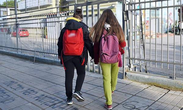 Κόρινθος: Καταγγελίες για παρενόχληση μαθητριών έξω από Γυμνάσιο