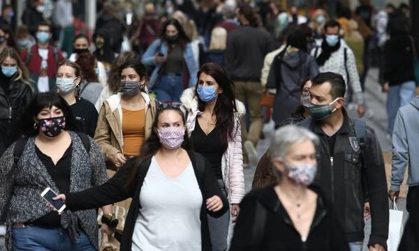 Καμία απόφαση για κατάργηση της μάσκας από την Επιτροπή Εμπειρογνωμόνων