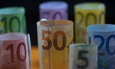 Έκτακτο επίδομα Πάσχα: Ποιοι είναι οι δικαιούχοι για τα 200 ευρώ