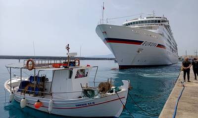 «Europa»: Το πρώτο κρουαζιερόπλοιο για το 2022 στο λιμάνι της Καλαμάτας