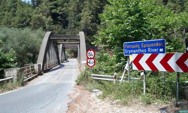 «Ξεμπλοκάρει» μεγάλο οδικό έργο και γέφυρες στην Πελοπόννησο – Ποιος είναι ο ρόλος της ΤΕΡΝΑ