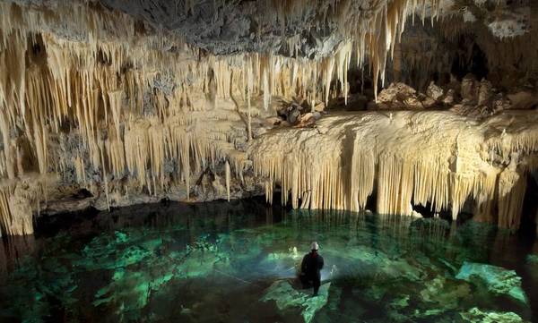 Σπήλαια Διρού: Το ΥΠΕΝ θα συνδράμει  στον εξωραϊσμό και την ανάπλαση των Σπηλαίων!