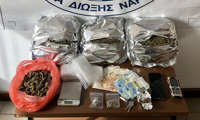 Αστυνομικοί της Ασφάλειας Καλαμάτας συνέλαβαν στην Αττική 40χρονο για ναρκωτικά