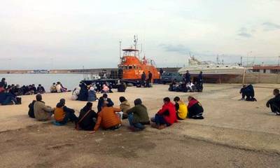 Λακωνία: 29 παράτυποι μετανάστες αποβιβάστηκαν στη Νεάπολη – Αγνοούνται 11… (photos)