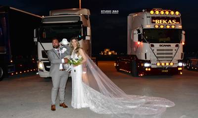 Ναύπλιο: Γάμος με... φορτηγά στην εκκλησία! (photos-video)