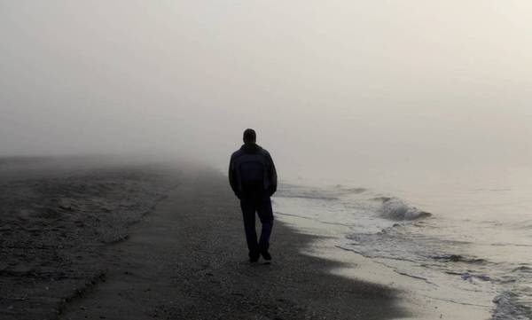 Έρευνα: Ο κορονοϊός αύξησε τη μοναξιά σε όλον τον κόσμο
