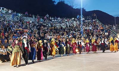 Άρωμα Ιωνίας στο 2ο Αντάμωμα χορευτικών Δημοτικών Σχολείων Λακωνίας, στο Ξηροκάμπι! (photos)