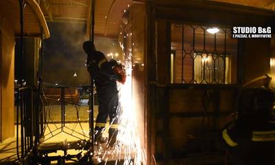 Φωτιά σε βαγόνι τρένου στο λιμάνι του Ναυπλίου (photos - video)