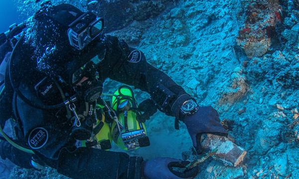 Ναυάγιο Αντικυθήρων: Νέα εντυπωσιακά ευρήματα της υποβρύχιας αρχαιολογικής έρευνας (photos)