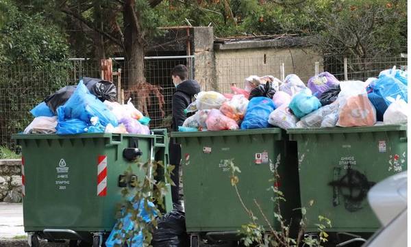 Σπάρτη: Παρέμβαση Ενωμένων Πολιτών για τα σκουπίδια του Δήμου