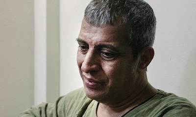Συνελήφθη ο Θέμης Αδαμαντίδης για ξυλοδαρμό της συντρόφου του
