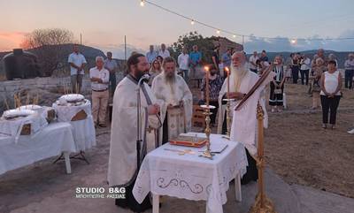 Κατανυκτική η λατρεία της Τιμίας Εσθήτος της Θεοτόκου στο Ναύπλιο (photos)