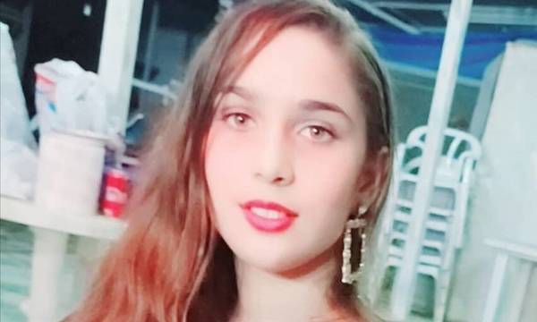 Βόλος: Μυστήριο με τον θάνατο της 14χρονης στη μπανιέρα (video)