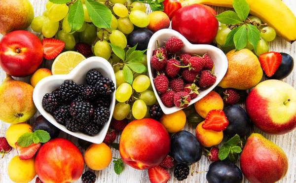 10 καλοκαιρινά φρούτα ιδανικά για αδυνάτισμα και ενυδάτωση