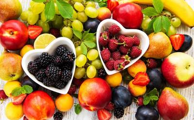 10 καλοκαιρινά φρούτα ιδανικά για αδυνάτισμα και ενυδάτωση